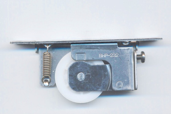 プライム　戸車　FNMS043　(R)　刻印:BHP-232　1ヶ入　戸車径:36mm