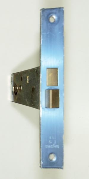 箱錠のみ　バックセット : 100mm　刻印 : SHOWA　IS 152　SHOWA-IS-152-100