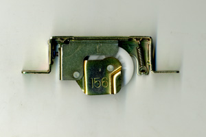 ビル用起倒式戸車　1ヶ入　刻印 : 156　戸車径:36mm　外障子用　SVW177LS01